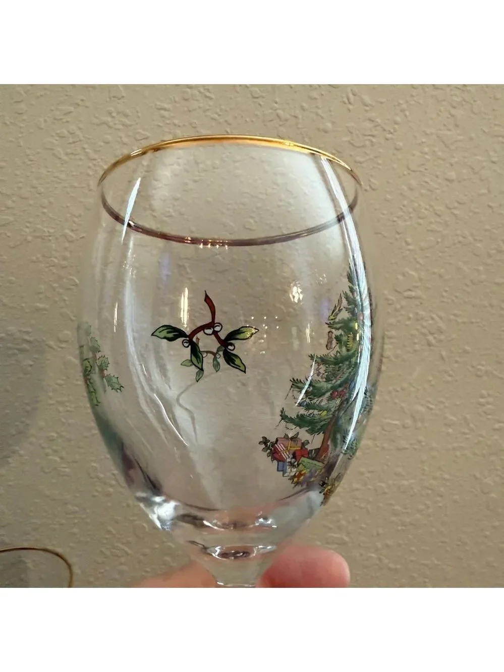 Vintage Spode Style Christmas Tree Wine Glasses with Gold Rim Set of 4 Holiday G